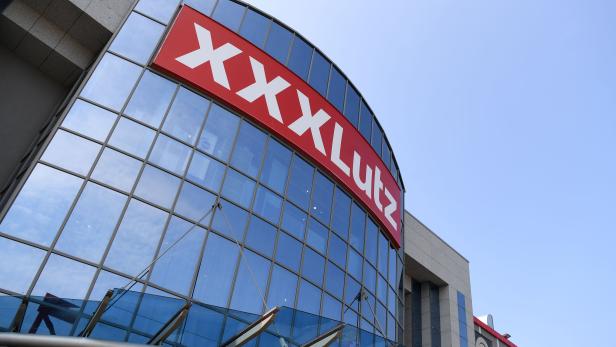 XXXLutz-Gruppe übernimmt mit Finanzinvestor französische Conforama