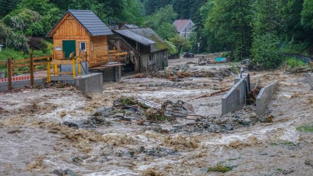 Hochwasser in St. Lorenzen am Wechsel