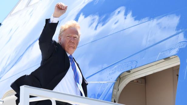 Freundschaft? Trump bei der Abreise vom G-7-Gipfel