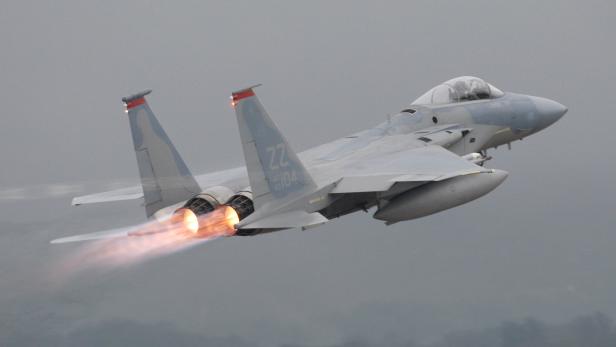 US-Kampfjet vor japanischer Insel Okinawa abgestürzt
