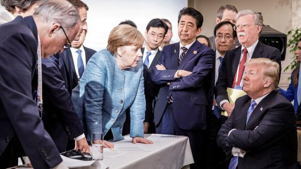 G-7-Eskapade: Merkel lässt sich von Trump "nicht über den Tisch ziehen"