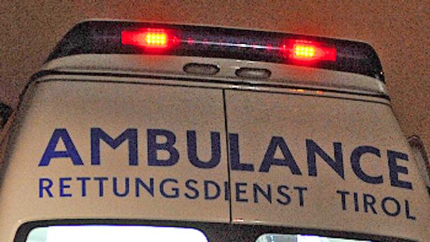Innsbruck: Motorradfahrer bei Unfall schwer verletzt