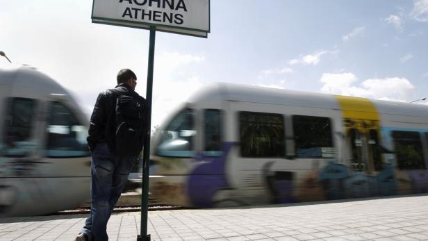 Die griechischen Privatisierungs-Projekte dürften laut ÖBB-Chef Kern &quot;signifikant weniger&quot; einbringen, als erwartet.