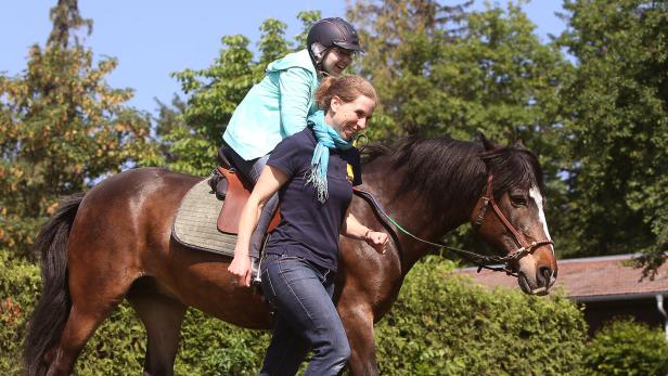 Wie behinderte Kinder dank Pferden neue Lebenskraft tanken