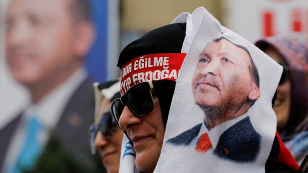 Reaktionen auf Erdogan-Sieg: "Eine beunruhigende Ära ist angebrochen"