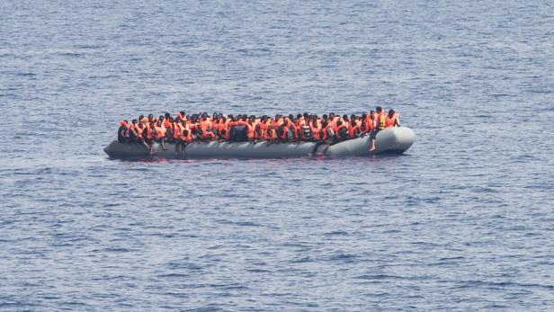 Flüchtlinge: Ankünfte übers Mittelmeer 2018 stark zurückgegangen
