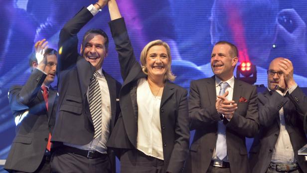 Strache, Le Pen und Vilimsky in Vösendorf