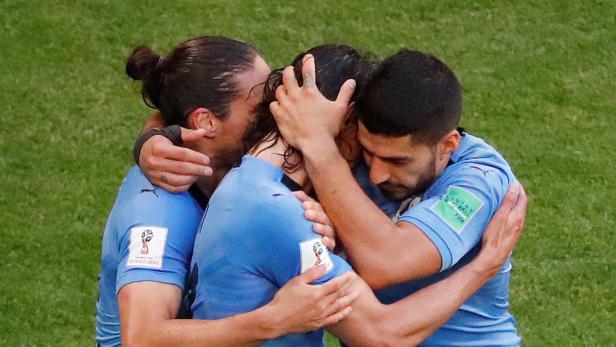Uruguay schießt sich gegen Russland zum Gruppensieg
