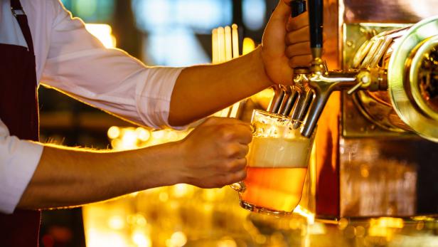 Brauereien in Nordeuropa warnen vor einer Bier-Krise