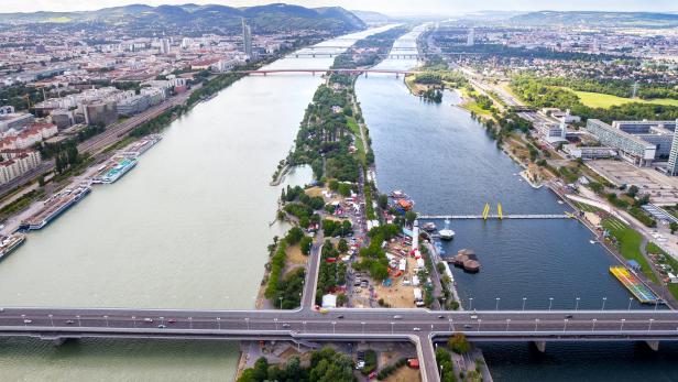 Fahndung nach Belästigung und Diebstahl auf Wiener Donauinsel