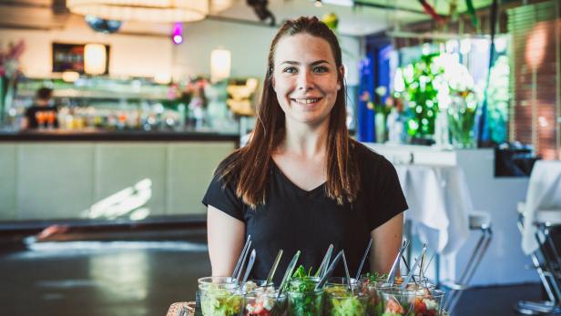 Gourmets erwarten mediterrane Gerichte, Wok-Spezialitäten und kreative Desserts.