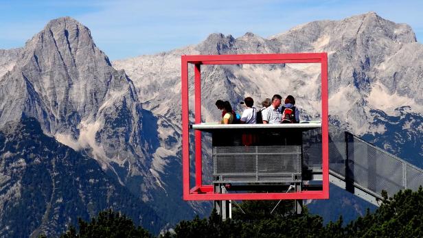 Preis für spektakuläre Projekte: „Fenster in die Landschaft“ am Wanderweg auf der Höss