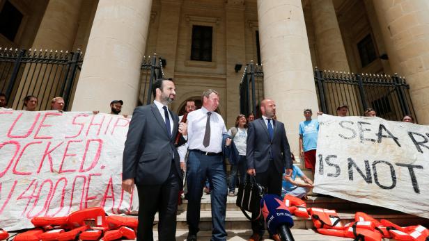 Malta setzt "Lifeline"-Kapitän gegen Kaution auf freiem Fuß