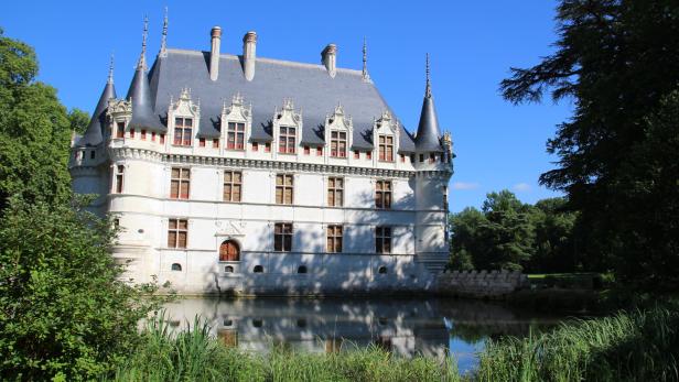 Romantisches im Wasser: Château d&#039;Azay-le-Rideau
