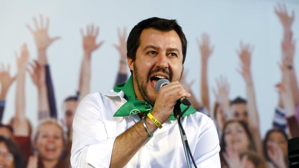 Matteo Salvini: Ein Rassist außer Rand und Band