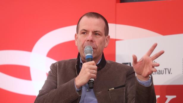 Arbeitszeit: FPÖ nennt SPÖ-Kritik "Lügenpropaganda"