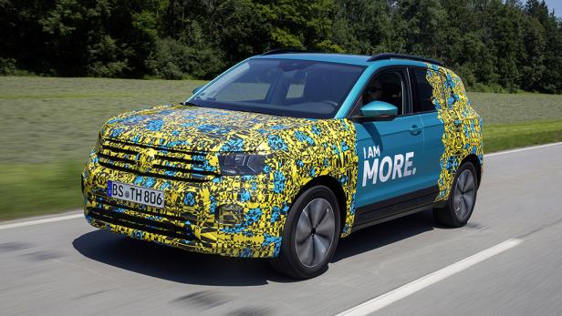 Neuer VW T-Cross: VW zeigt Bilder vom getarnten Prototypen