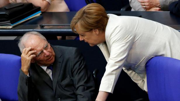 Deutscher Asylstreit: Schäuble besorgt um Amtswürde Merkels