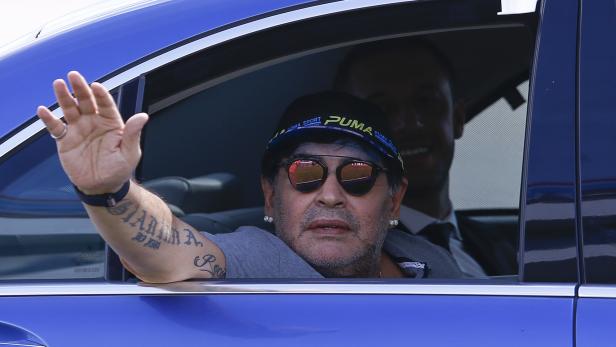 Argentina's soccer legend Diego Maradona arrives in Brest