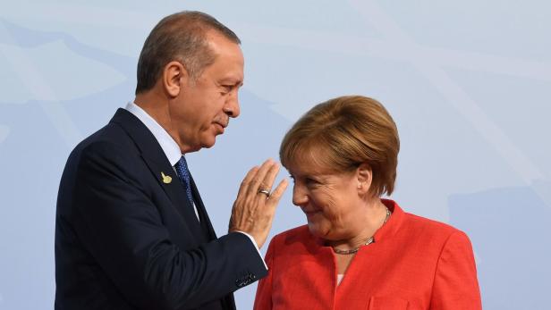 Erdogan und Deutschlands Kanzlerin Merkel beim G20-Gipfel 2017 in Hamburg.