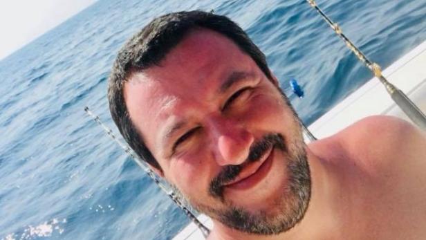 Salvini: Urlaub an der Adria, Häme für Mallorca.