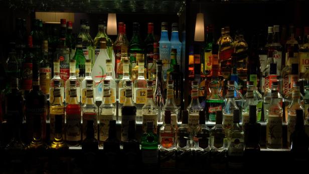 Verrückte Bars: Zeh im Cocktail oder Drinks im Bällebad