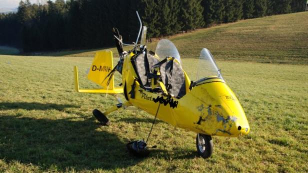 Absturz von Mini-Hubschrauber forderte zwei Verletzte
