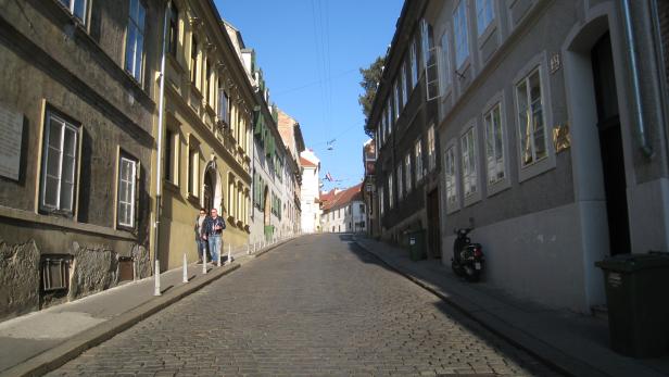 Zagreb entdecken: Die Mesnicka ulica führt hinauf in die alte Bürgerstadt Gradec