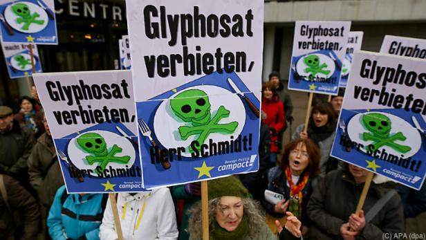 Viele Umweltschutz- und zivile Organisationen verlangen Glyphosat-Aus