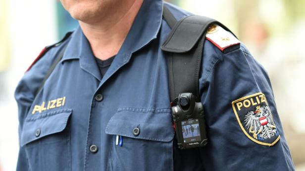 Erste 140 Bodycams der Polizei bald offiziell im Einsatz