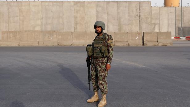 Afghanistans Präsident verkündet dreimonatige Waffenruhe mit Taliban