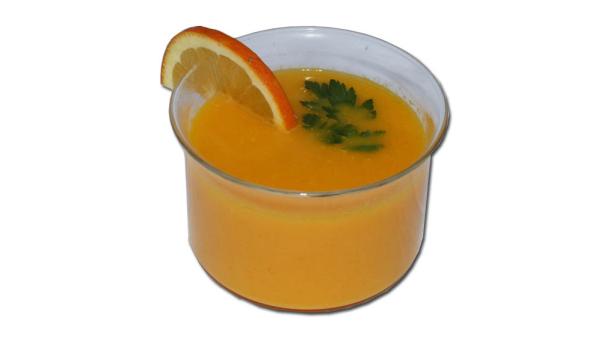 Kokos-Karotten-Suppe mit Ingwer