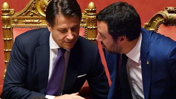 Salvini trifft Orban, Premier Conte spricht mit Babis