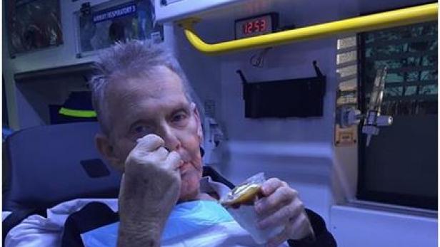 Ambulanzteam erfüllte Sterbendem letzten Wunsch: ein Eis