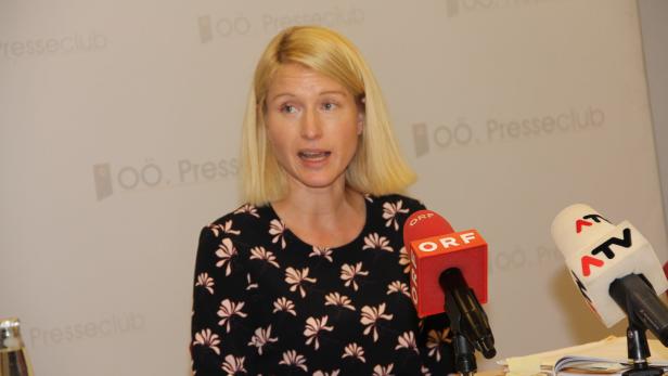 Laandesrätin Christine Haberlander empfindet Betreuungsangebot trotz Abmeldungen für in Ordnung