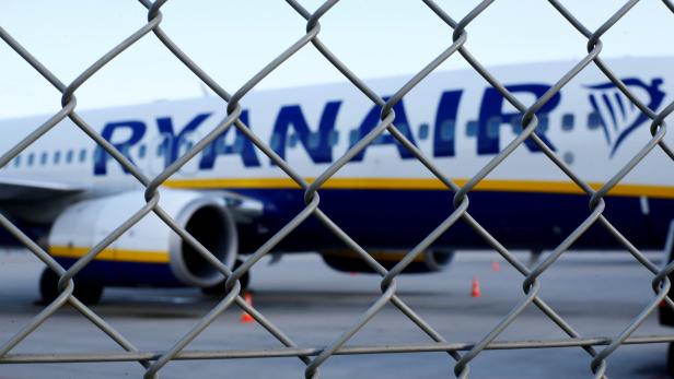 Deutsche Ryanair-Mitarbeiter streiken: 150 Flugausfälle