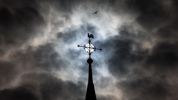Deutsche Kirche: Studie dokumentiert tausende sexuelle Übergriffe