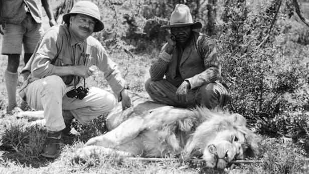 Louis Rothschild auf Jagd in Kenia