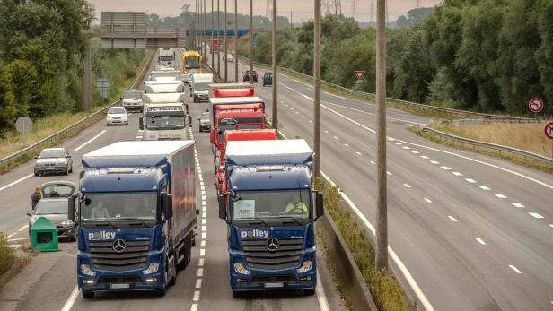 Frankreich: Regierung plant Straßennutzungsgebühr für ausländische Lkw