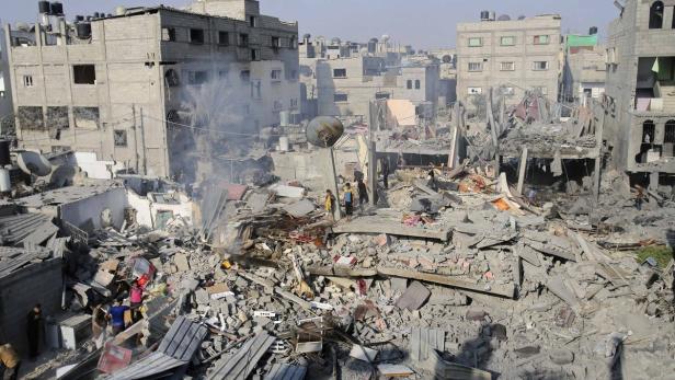 Die israelische Bombenoffensive auf Rafah kostete 135 Menschen das Leben, darunter waren 75 Kinder.