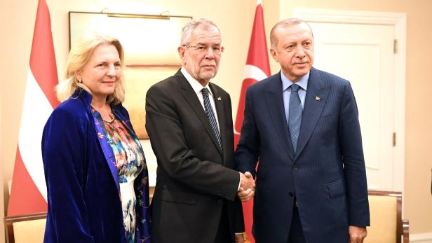 Erdogan versucht es mit Charme: Treffen mit Van der Bellen