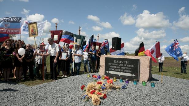 Die Maschine der Malaysia Airlines war am 17. Juli 2014 über dem Kriegsgebiet Ostukraine vermutlich von einer Rakete abgeschossen worden.