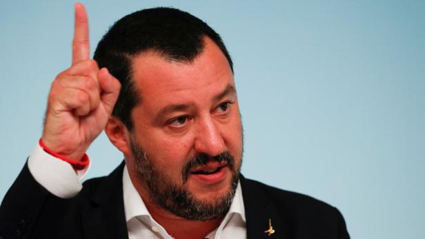 Salvini attackiert Juncker: "Ich spreche nur mit nüchternen Personen"