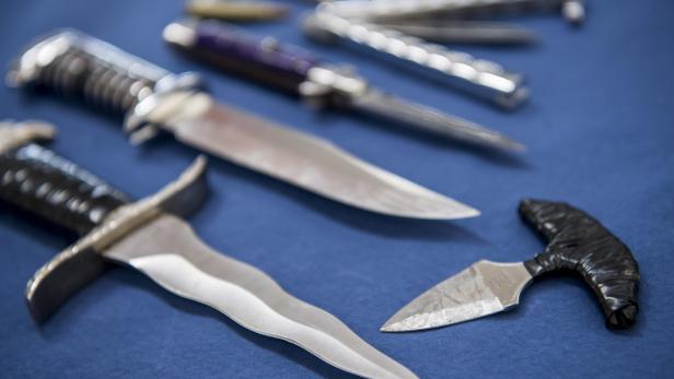 Messerangriffe nehmen zu: Liberales Waffengesetz als Problem