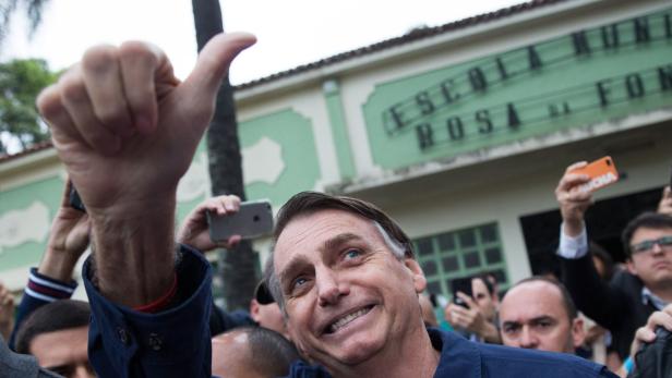 Brasilianer stellen korrupten Politikern saftige Quittung aus