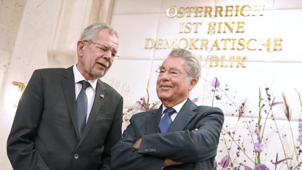 Bundespräsident Alexander Van der Bellen lädt Dienstagabend zu einer Geburtstagsfeier für Alt-Bundespräsident Heinz Fischer in die Hofburg ein. Fischer begeht seinen 80. Geburtstag.