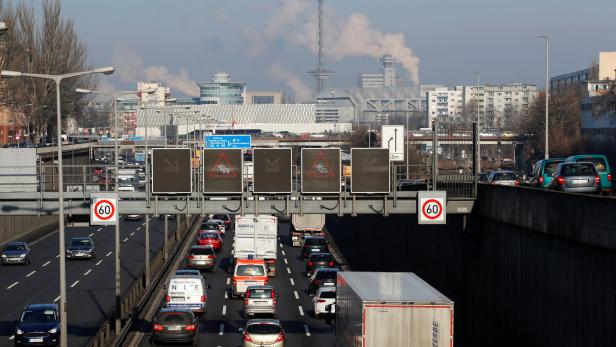 Gericht entscheidet: Berlin muss Diesel-Fahrverbote verhängen