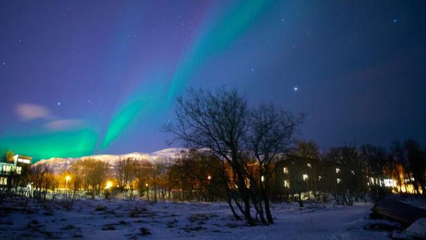 Norwegen: In Norwegen zeigen sich die Nordlichter immer wieder in Tromsø, Alta, Svalbard und Finnmark.