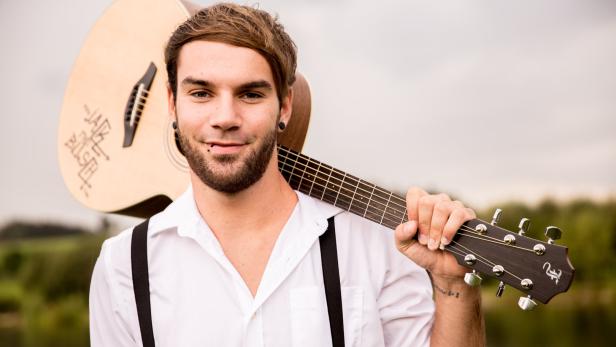 Sänger und Gitarrist Jakob Busch (24) ist beruflich in der FAB-Arbeitsbegleitung tätig