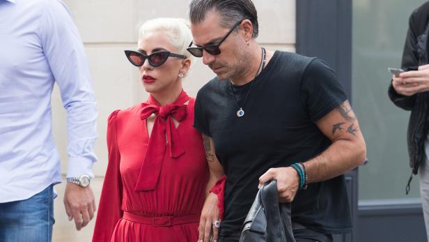 Lady Gaga bestätigt Verlobung mit ihrem Manager